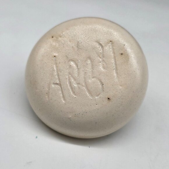 Vintage Ceramic Chamberstick Candle Holder Handle & Rustic Brown Pinecone Design - Picture 3 of 7